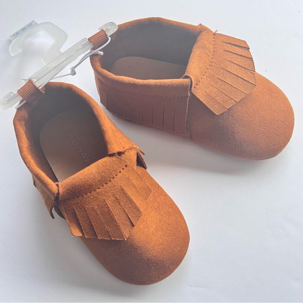 Old Navy Baby Cognac Color Fringe Detail Moccasins Sz 18-24 M